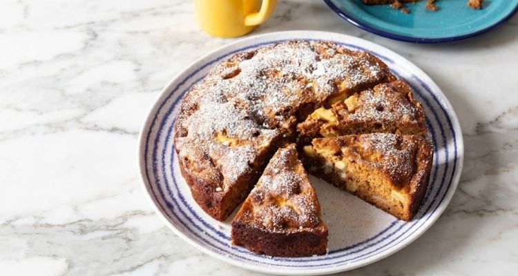 Pioneer Woman Apple Cake