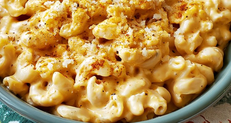 Pioneer Woman Crock Pot Mac and Cheese