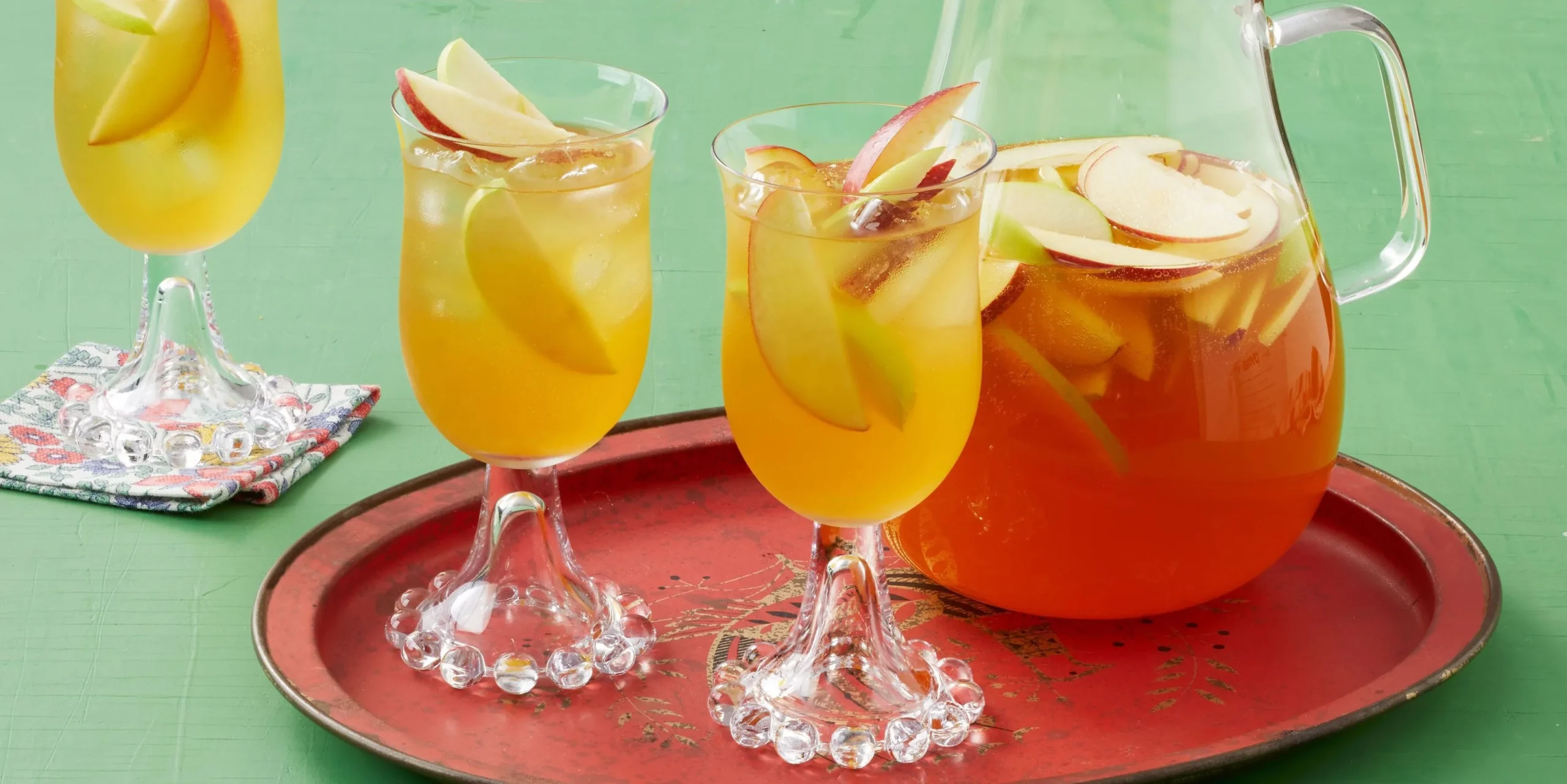 Pioneer Woman Apple Cider Sangria